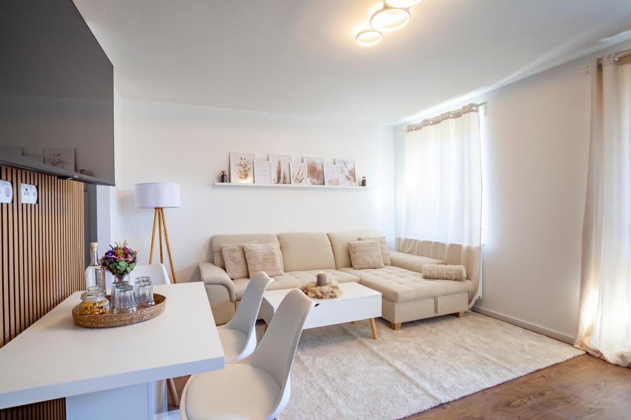 Fabulous 2 Room City Apartment - 60 Qm - Contactless Check-In Hannover Buitenkant foto